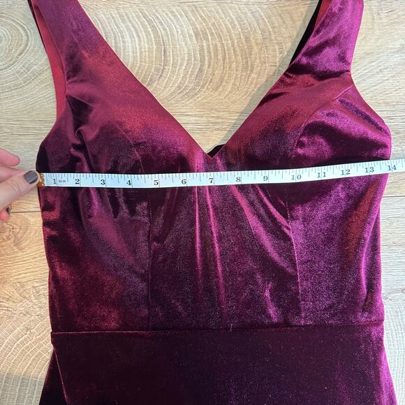 Revelry Dakota Velvet Maxi Dress Bridesmaid Holiday Deep Burgundy 2 - Picture 9 of 11